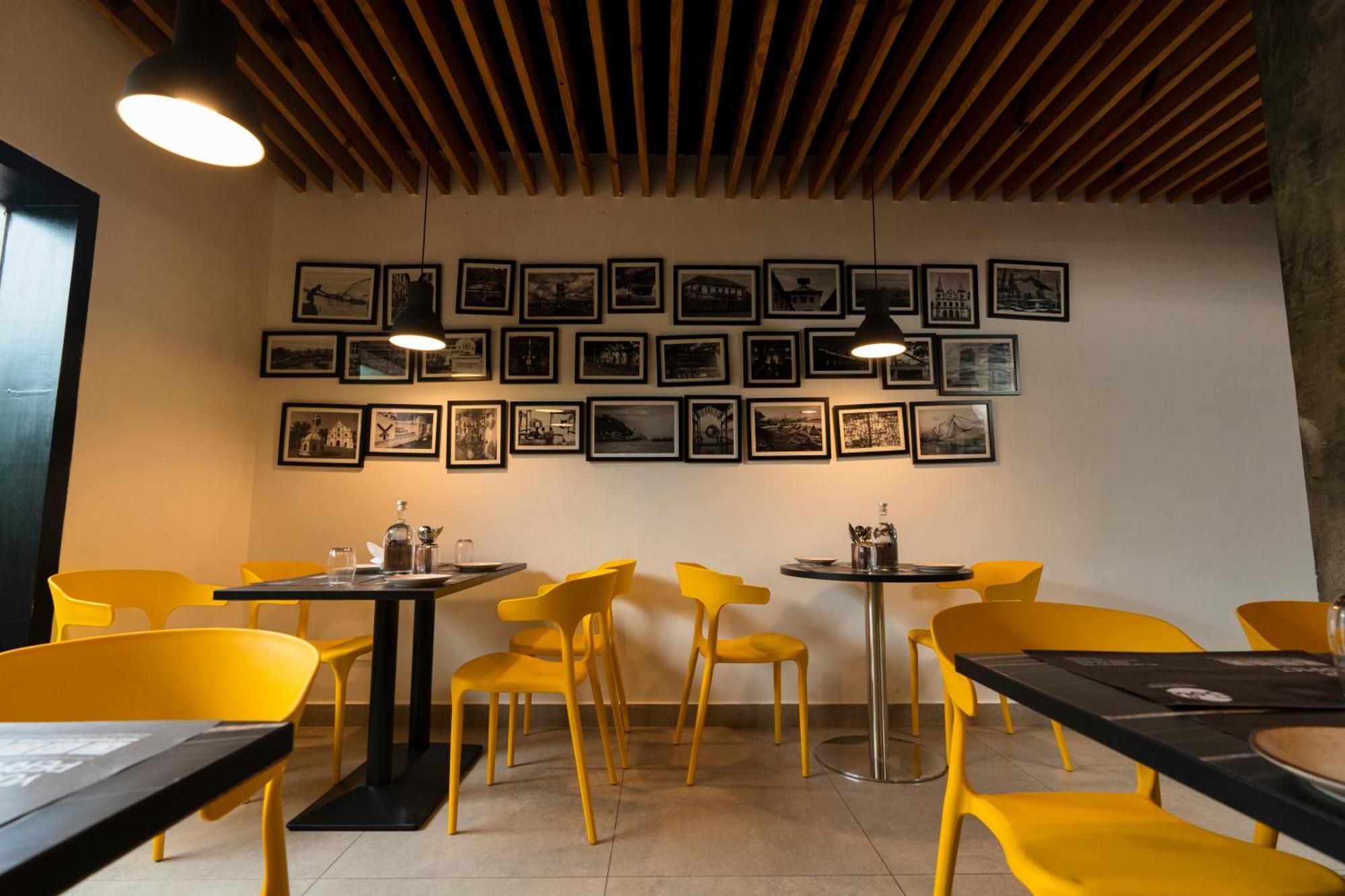 Solo Inn By Hawk Hospitality Kochi Extérieur photo