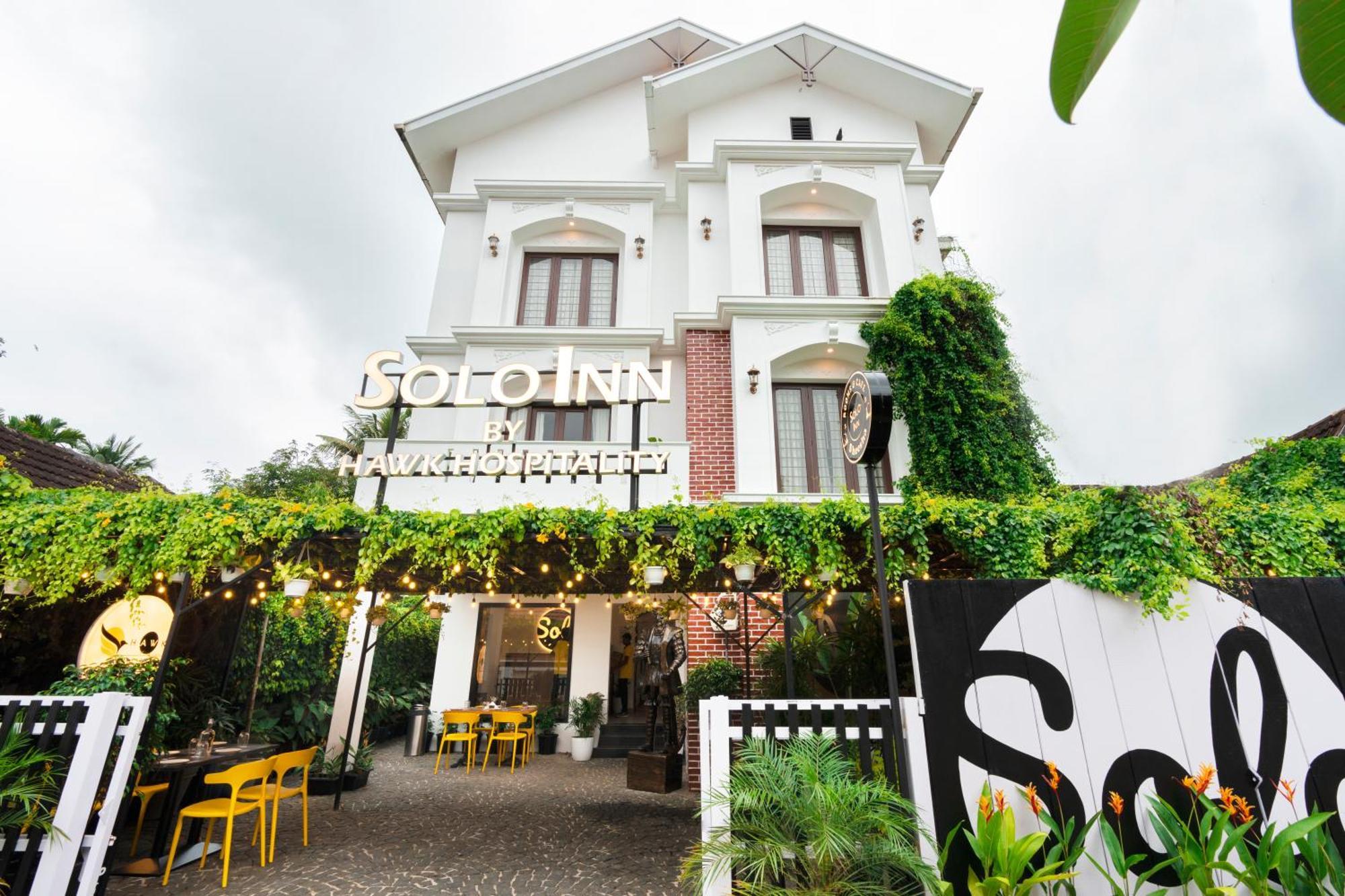 Solo Inn By Hawk Hospitality Kochi Extérieur photo